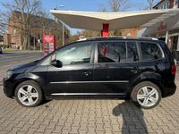 Gebraucht VW Touran Highline 140 PS (102 kW) 2010 Schwarz Van / Kleinbus