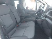 Neu Renault Trafic Komfort 131 PS (96 kW) 2025 Weiß (arktisweiß) Van / Kleinbus