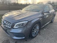 Gebraucht Mercedes GLA250 AMG line 211 PS (155 kW) 2019 Grau SUV