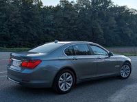 Gebraucht BMW 730 211 PS (155 kW) 2012 Silber Limousine