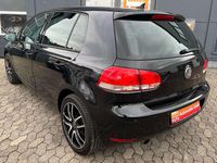 Gebraucht VW Golf VII Style 105 PS (77 kW) 2012 Deep black perleffekt Kleinwagen