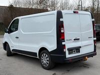 Gebraucht Renault Trafic 145 PS (106 kW) 2017 Weiß Van / Kleinbus