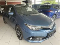 Gebraucht Toyota Auris Edition-S 116 PS (85 kW) 2017 Blau Kombi