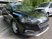Gebraucht Ford Focus Active 150 PS (110 kW) 2019 Schwarz Limousine