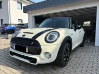 Używany Mini Cooper S 192 KM (141 kW) 2018 Beżowy Hatchback
