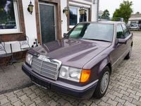 Gebraucht Mercedes E230 132 PS (97 kW) 1992 Braun Limousine