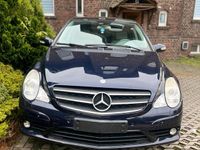 Usata Mercedes R350 272 CV (200 kW) 2007 Blu Monovolume