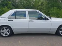 Gebraucht Mercedes 190 109 PS (80 kW) 1990 Weiß Limousine