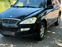 Gebraucht SsangYong Kyron 141 PS (103 kW) 2010 Schwarz SUV