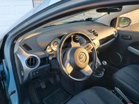 Usata Mazda 2 103 CV (75 kW) 2009 Blu Utilitaria