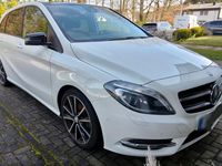 Gebraucht Mercedes B200 2015 Weiß Van / Kleinbus