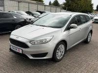 Gebraucht Ford Focus Trend 101 PS (74 kW) 2017 Silber Kombi
