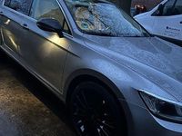 Gebraucht VW Passat Highline 150 PS (110 kW) 2015 Grau Limousine