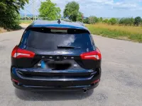 Gebraucht Ford Focus Cool & Connect 101 PS (74 kW) 2021 Schwarz Kombi