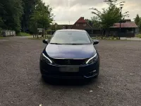 Gebraucht Peugeot 308 Allure 131 PS (96 kW) 2018 Blau Kombi