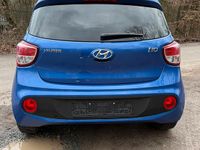 Gebraucht Hyundai i10 87 PS (63 kW) 2019 Blau Kleinwagen