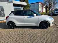 Gebraucht Suzuki Swift Comfort 90 PS (66 kW) 2017 Weiß Kleinwagen
