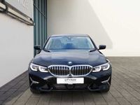 gebraucht BMW 320 d Luxury Line xDrive LASER+LEDER+ALARM+SHZ