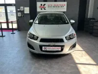 Gebraucht Chevrolet Aveo LT 101 PS (74 kW) 2012 Silber Limousine