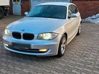 Gebraucht BMW 116 122 PS (89 kW) 2007 Grau Kleinwagen