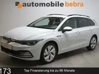 Gebraucht VW Golf VIII Style 150 PS (110 kW) 2023 Pure white Kombi