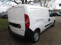 Gebraucht Opel Combo 95 PS (69 kW) 2016 Weiß Van / Kleinbus