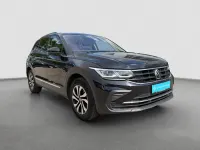 Gebraucht VW Tiguan Active 150 PS (110 kW) 2023 Schwarz SUV