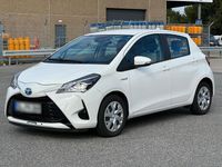 Gebraucht Toyota Yaris 101 PS (74 kW) 2019 Weiß Kleinwagen