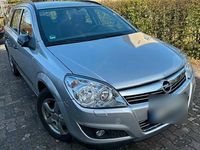Gebraucht Opel Astra 115 PS (84 kW) 2009 Silber Kombi