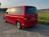 Gebraucht VW T5 105 PS (77 kW) 2004 Rot Van