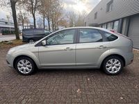 Gebraucht Ford Focus 101 PS (74 kW) 2010 Grün Limousine