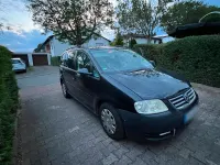 Gebraucht VW Touran 105 PS (77 kW) 2003 Schwarz Van / Kleinbus