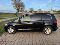 Gebraucht VW Touran Highline 150 PS (110 kW) 2016 Schwarz Van / Kleinbus