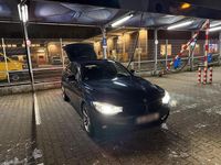 Gebraucht BMW 320 Gran Turismo 184 PS (135 kW) 2015 Blau Limousine