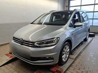 Gebraucht VW Touran Comfortline 150 PS (110 kW) 2024 Oyster silver metallic Van / Kleinbus