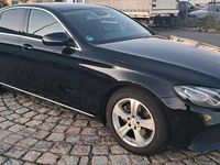 Gebraucht Mercedes E220 194 PS (142 kW) 2016 Schwarz Limousine