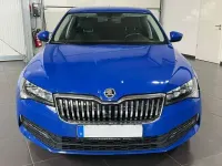 Gebraucht Skoda Superb 150 PS (110 kW) 2021 Modra energy/energy blue Limousine