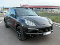 Second-hand Porsche Cayenne 2012 Negru SUV