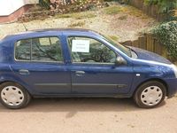 Używany Renault Clio II 75 KM (55 kW) 2005 Niebieski Hatchback