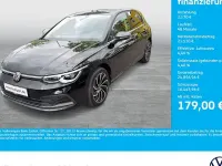 Gebraucht VW Golf VIII Style 131 PS (96 kW) 2024 Grenadillschwarz metallic Limousine