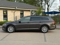 Gebraucht VW Passat 150 PS (110 kW) 2015 Braun Kombi