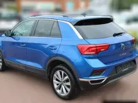 Gebraucht VW T-Roc Style 150 PS (110 kW) 2021 Blau metallic SUV