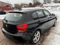 Gebraucht BMW 116 136 PS (100 kW) 2012 Schwarz Kleinwagen
