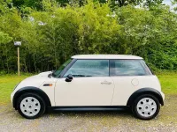 Gebraucht Mini Cooper 75 PS (55 kW) 2006 Weiß Kleinwagen