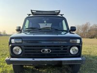 Gebraucht Lada niva 83 PS (61 kW) 2020 Grün SUV