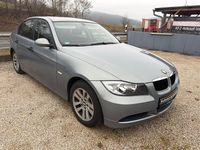 Gebraucht BMW 318 129 PS (94 kW) 2006 Blau Limousine