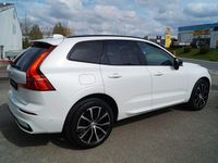 Gebraucht Volvo XC60 Plus 197 PS (144 kW) 2022 Weiß SUV