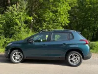 Gebraucht Peugeot 2008 Allure 110 PS (80 kW) 2017 Blau SUV