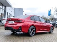 Gebraucht BMW 330 Performance 286 PS (210 kW) 2025 Fire red Limousine