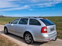 Gebraucht Skoda Octavia 105 PS (77 kW) 2012 Silber Kleinwagen